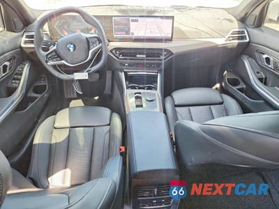 Zdjęcie 8 z 13 samochodu: 2025 BMW 330I VIN:3MW69CW06S8F09797 - miniatura