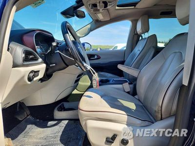 Zdjęcie 7 z 14 samochodu: 2018 CHRYSLER PACIFICA LIMITED VIN:2C4RC1GG3JR357056 - miniatura
