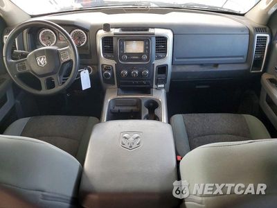 Zdjęcie 8 z 12 samochodu: 2020 RAM 1500 CLASSIC WARLOCK VIN:1C6RR6GG8LS105503 - miniatura