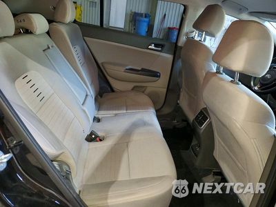 Zdjęcie 10 z 12 samochodu: 2018 KIA SPORTAGE LX VIN:KNDPM3AC2J7455227 - miniatura