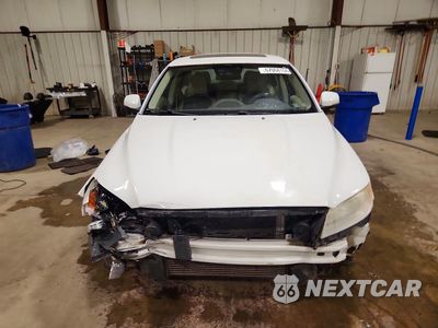 Piąte zdjęcie samochodu w środku: 2012 VOLVO S80 T6 VIN:YV1902AH7C1157542 - miniatura