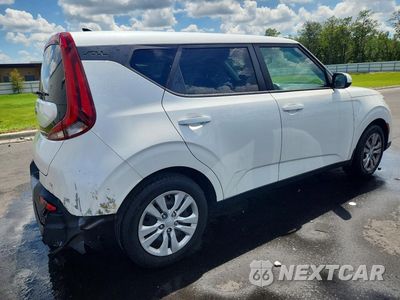 Trzecie zdjęcie samochodu z tyłu: 2021 KIA SOUL LX VIN:KNDJ23AU4M7769373 - miniatura