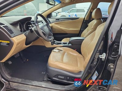 Zdjęcie 7 z 12 samochodu: 2012 HYUNDAI SONATA HYBRID VIN:KMHEC4A42CA028592 - miniatura