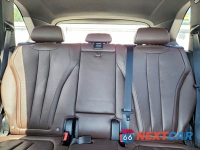 Zdjęcie 10 z 13 samochodu: 2017 BMW X5 XDRIVE50I VIN:5UXKR6C30H0U13814 - miniatura