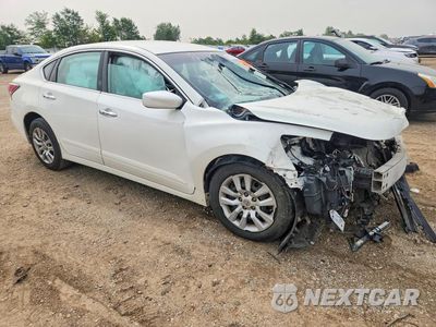 Czwarte zdjęcie samochodu z boku: 2015 NISSAN ALTIMA 2.5 S VIN:1N4AL3AP6FN368886 - miniatura