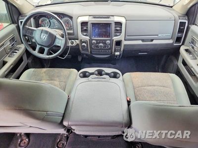 Zdjęcie 8 z 13 samochodu: 2019 RAM 1500 CLASSIC SLT VIN:1C6RR6LTXKS526012 - miniatura