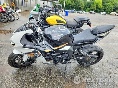 Trzecie zdjęcie samochodu z tyłu: 2026 KAWASAKI ZX636 K VIN:JKBZXJK18TA014246 - miniatura