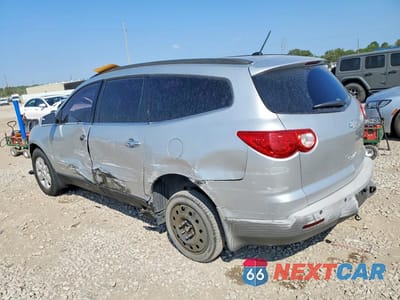 Drugie zdjęcie samochodu z przodu: 2011 CHEVROLET TRAVERSE LT VIN:1GNKRGED2BJ102293 - miniatura