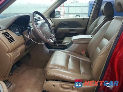 Zdjęcie 7 z 13 samochodu: 2006 HONDA PILOT EX VIN:5FNYF185X6B026042 - miniatura