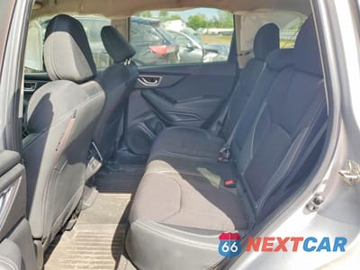 Zdjęcie 11 z 13 samochodu: 2019 SUBARU FORESTER PREMIUM VIN:JF2SKAEC5KH410259 - miniatura
