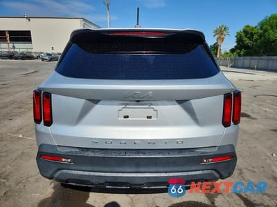 Zdjęcie 6 z 13 samochodu: 2022 KIA SORENTO LX VIN:5XYRG4LC3NG078760 - miniatura