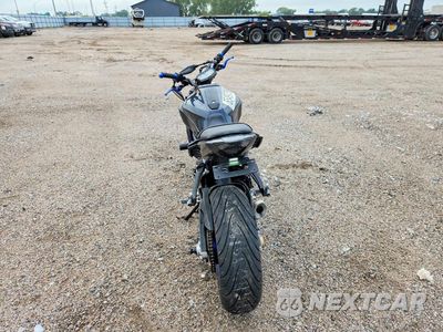 Czwarte zdjęcie samochodu z boku: 2015 YAMAHA FZ07 VIN:JYARM06E0FA005048 - miniatura