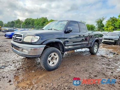 2002 TOYOTA TUNDRA ACCESS CAB LIMITED 5TBBT48192S282782 - główne zdjęcie licytacji z USA - miniatura