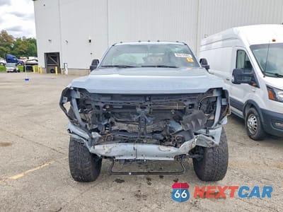 Piąte zdjęcie samochodu w środku: 2024 FORD F350 SUPER DUTY VIN:1FT8W3DM0RED65570 - miniatura