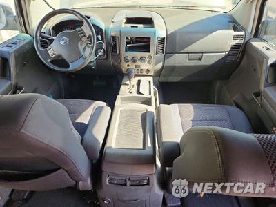 Zdjęcie 8 z 14 samochodu: 2005 NISSAN ARMADA SE VIN:5N1AA08A15N712375 - miniatura