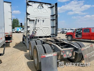 Drugie zdjęcie samochodu z przodu: 2018 FREIGHTLINER CASCADIA SEMI TRUCK VIN:3AKJHHDR3JSJN4817 - miniatura