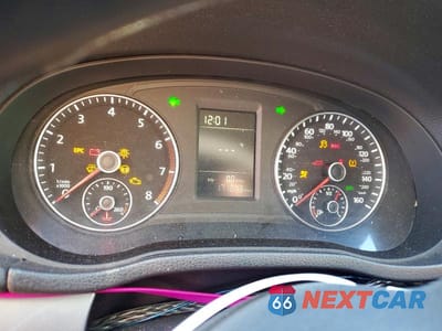 Zdjęcie 9 z 12 samochodu: 2014 VOLKSWAGEN PASSAT S VIN:1VWAT7A38EC088540 - miniatura