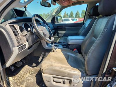 Zdjęcie 7 z 12 samochodu: 2013 TOYOTA SEQUOIA SR5 VIN:5TDBW5G12DS079726 - miniatura