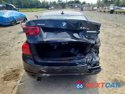 Zdjęcie 6 z 12 samochodu: 2016 BMW 320 XI VIN:WBA8A3C57GK690494 - miniatura