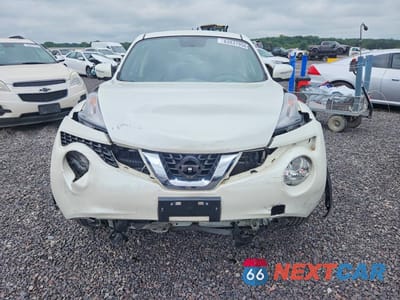 Piąte zdjęcie samochodu w środku: 2017 NISSAN JUKE SL VIN:JN8AF5MV3HT754613 - miniatura