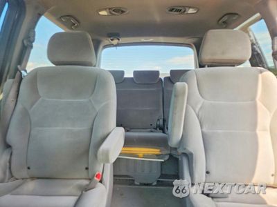 Zdjęcie 10 z 13 samochodu: 2008 HONDA ODYSSEY LX VIN:5FNRL382X8B047099 - miniatura
