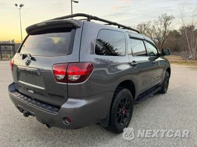 Czwarte zdjęcie samochodu z boku: 2021 TOYOTA SEQUOIA TRD PRO VIN:5TDEY5B10MS182254 - miniatura