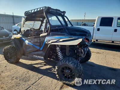 Trzecie zdjęcie samochodu z tyłu: 2023 POLARIS RZR XP 1000 UTILITY VEHICLE VIN:3NSNAK99XPH423148 - miniatura