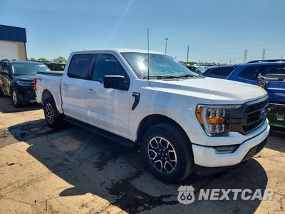 Czwarte zdjęcie samochodu z boku: 2023 FORD F150 SUPERCREW VIN:1FTEW1EP4PKF43284 - miniatura