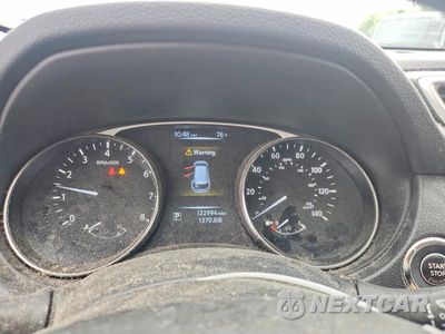 Zdjęcie 9 z 12 samochodu: 2016 NISSAN ROGUE SV VIN:KNMAT2MV2GP655405 - miniatura