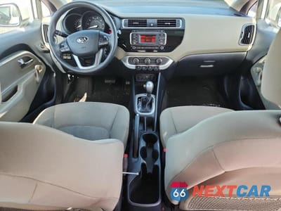 Zdjęcie 8 z 12 samochodu: 2017 KIA RIO LX VIN:KNADM5A36H6007486 - miniatura
