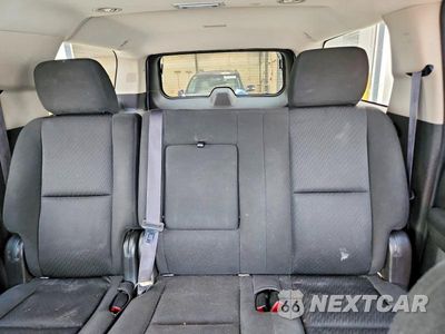 Zdjęcie 10 z 14 samochodu: 2011 GMC YUKON XL K1500 SLE VIN:1GKS2HE32BR307175 - miniatura