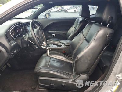 Zdjęcie 7 z 12 samochodu: 2017 DODGE CHALLENGER SXT VIN:2C3CDZAG6HH592470 - miniatura