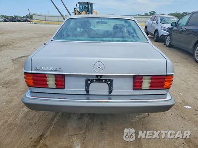 Zdjęcie 6 z 12 samochodu: 1983 MERCEDES-BENZ 380 SEC VIN:WDBCA43A5DB007024 - miniatura