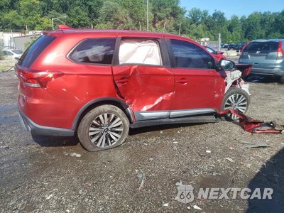 Trzecie zdjęcie samochodu z tyłu: 2019 MITSUBISHI OUTLANDER SE VIN:JA4AZ3A34KZ041437 - miniatura