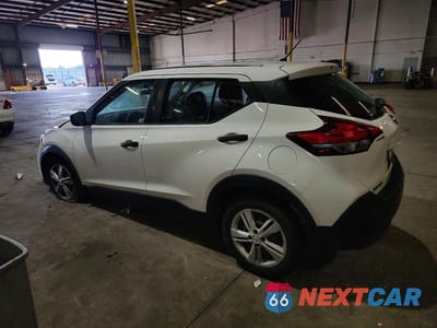 Drugie zdjęcie samochodu z przodu: 2020 NISSAN KICKS S VIN:3N1CP5BV6LL483339 - miniatura