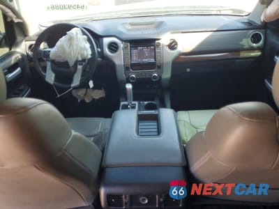 Zdjęcie 8 z 12 samochodu: 2014 TOYOTA TUNDRA CREWMAX LIMITED VIN:5TFFY5F18EX160934 - miniatura