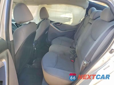 Zdjęcie 10 z 12 samochodu: 2013 HYUNDAI ELANTRA GLS VIN:5NPDH4AE8DH329646 - miniatura
