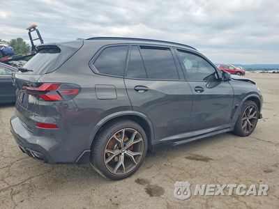 Trzecie zdjęcie samochodu z tyłu: 2026 BMW X5 M VIN:5UX23EU02T9107654 - miniatura