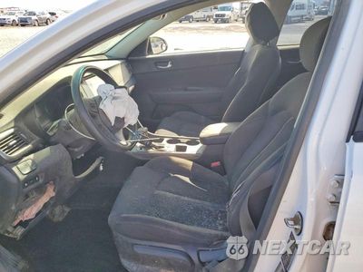 Zdjęcie 7 z 12 samochodu: 2018 KIA OPTIMA LX VIN:5XXGT4L38JG270984 - miniatura
