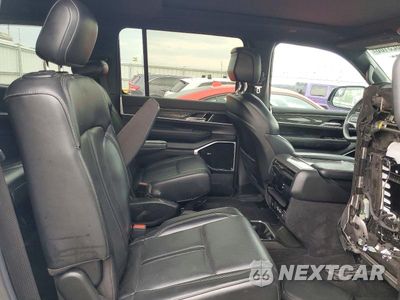 Zdjęcie 11 z 13 samochodu: 2022 JEEP WAGONEER SERIES III VIN:1C4SJVDT9NS104862 - miniatura