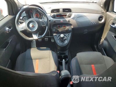 Zdjęcie 8 z 12 samochodu: 2013 FIAT 500 ABARTH VIN:3C3CFFFHXDT560276 - miniatura