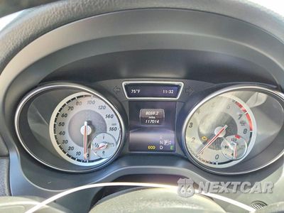 Zdjęcie 9 z 12 samochodu: 2014 MERCEDES-BENZ CLA 250 VIN:WDDSJ4EB9EN059605 - miniatura