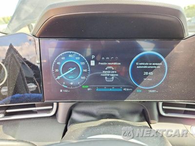 Zdjęcie 9 z 12 samochodu: 2024 HYUNDAI ELANTRA BLUE VIN:KMHLM4DJ6RU113898 - miniatura