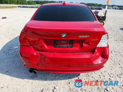 Zdjęcie 6 z 12 samochodu: 2011 BMW 328 XI VIN:WBAPK7C5XBA464092 - miniatura