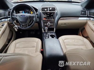 Zdjęcie 8 z 13 samochodu: 2018 FORD EXPLORER LIMITED VIN:1FM5K8F87JGB50932 - miniatura