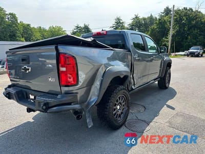 Trzecie zdjęcie samochodu z tyłu: 2020 CHEVROLET COLORADO ZR2 VIN:1GCGTEEN3L1181858 - miniatura