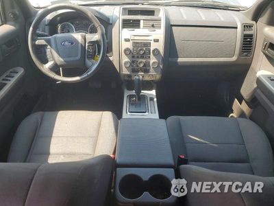 Zdjęcie 8 z 13 samochodu: 2011 FORD ESCAPE XLT VIN:1FMCU0D78BKB45623 - miniatura