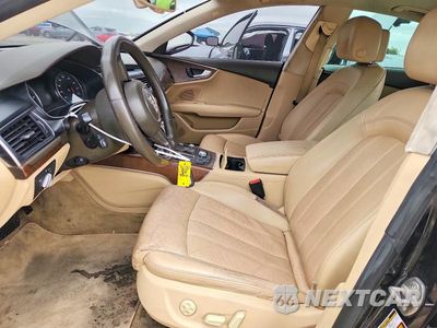 Zdjęcie 7 z 13 samochodu: 2012 AUDI A7 PRESTIGE VIN:WAU2GAFC3CN088381 - miniatura
