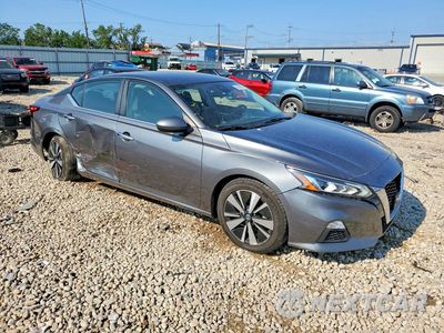 Czwarte zdjęcie samochodu z boku: 2022 NISSAN ALTIMA SV VIN:1N4BL4DV9NN314629 - miniatura