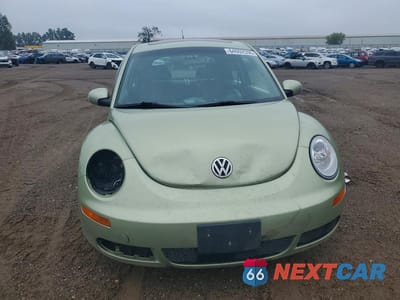 Piąte zdjęcie samochodu w środku: 2006 VOLKSWAGEN NEW BEETLE 2.5L OPTION PACKAGE 1 VIN:3VWRW31C76M415061 - miniatura